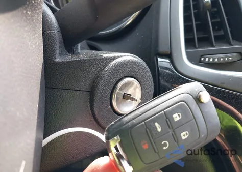 2019 Buick Cascada Premium z USA, uszkodzony, nr VIN W04WH3N55KG344565